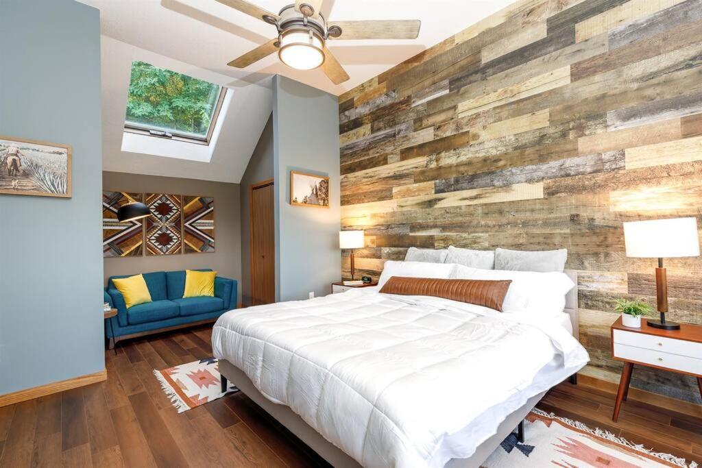 Relaxing 2Bedroom Townhome W/Playroom & Great View غالينا المظهر الخارجي الصورة