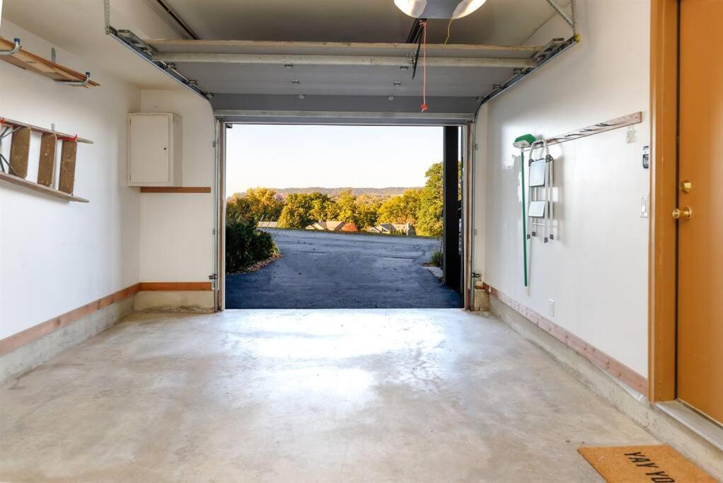 Relaxing 2Bedroom Townhome W/Playroom & Great View غالينا المظهر الخارجي الصورة
