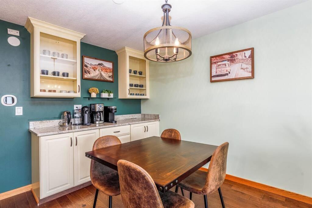 Relaxing 2Bedroom Townhome W/Playroom & Great View غالينا المظهر الخارجي الصورة